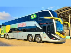 42 01 - Alugar ônibus Double Decker 4 Eixos - 42 passageiros